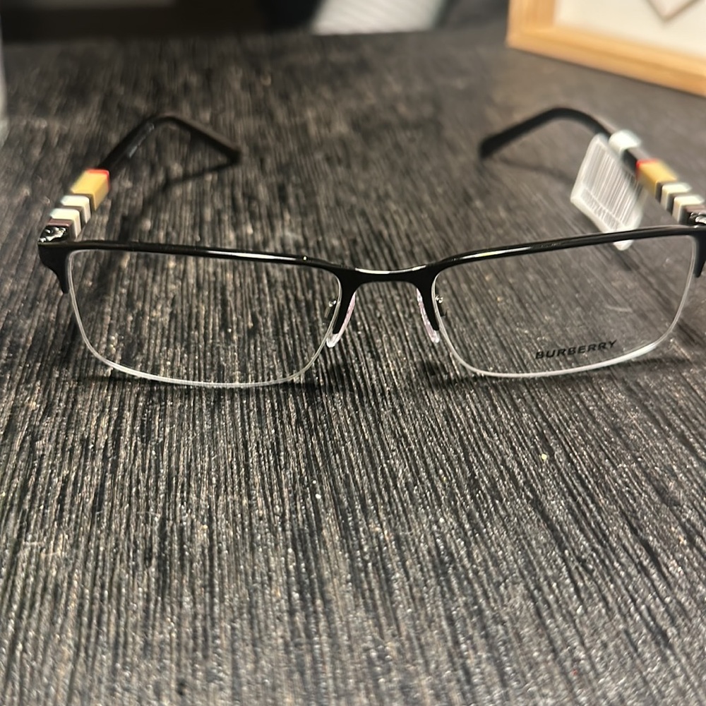 Burberry frames - Picture 4 of 4